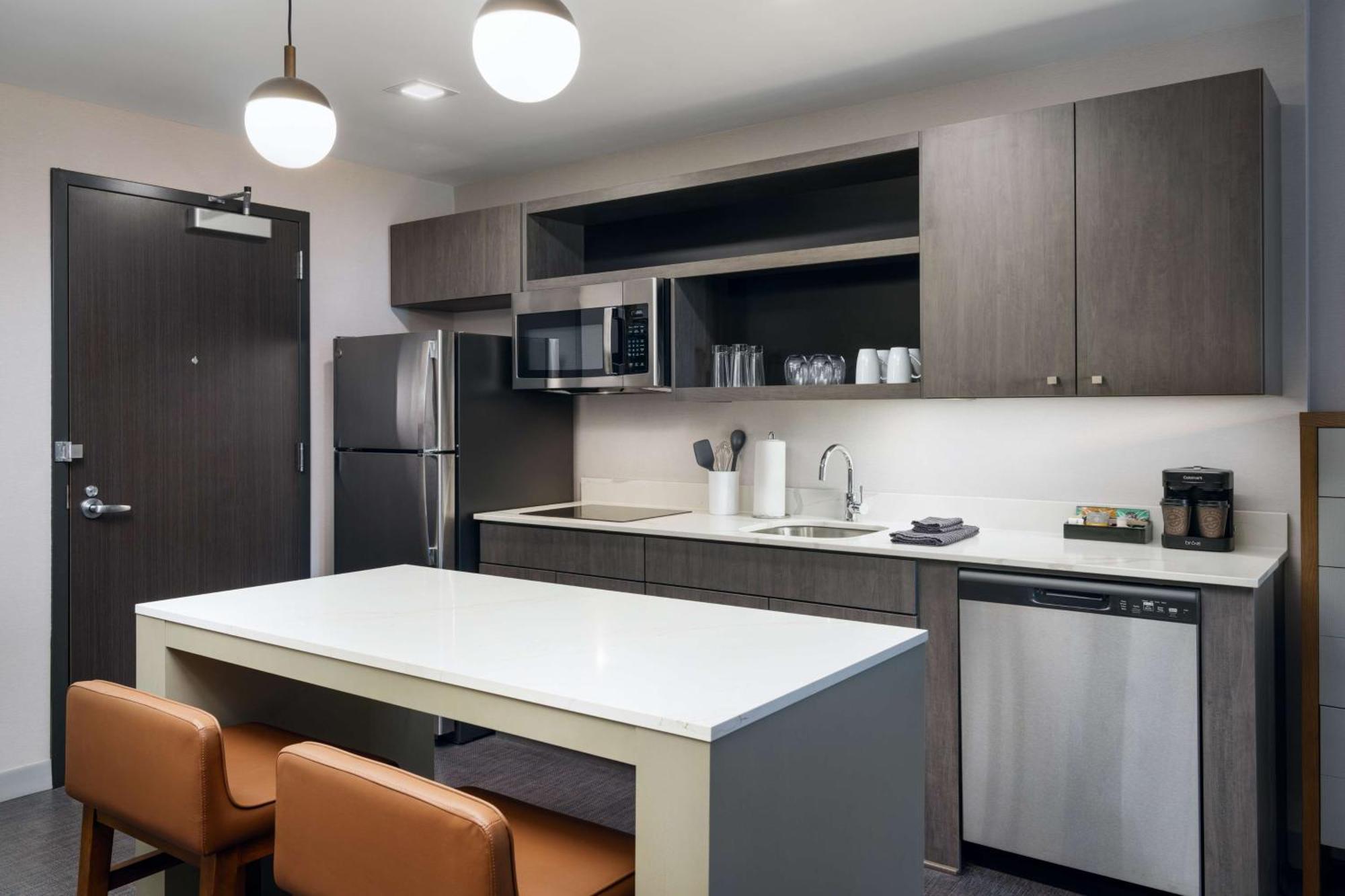 Homewood Suites By Hilton Raleigh Downtown 외부 사진