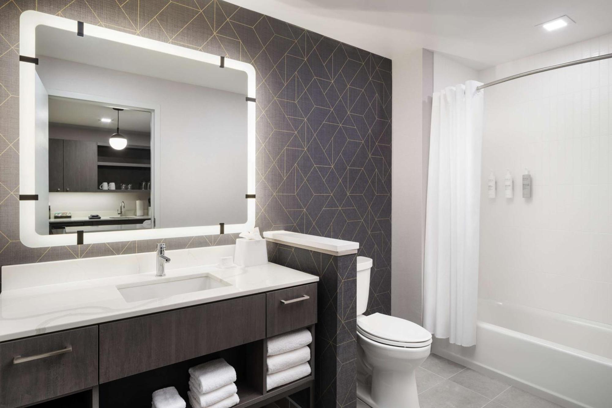Homewood Suites By Hilton Raleigh Downtown 외부 사진